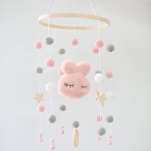 Mobile en Forme de Lapin rose
